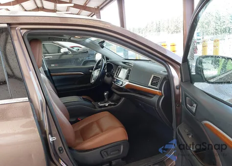 2018 Toyota Highlander Limited Platinum из США, поврежденный, VIN 5TDDZRFH5JS896271